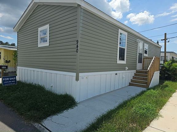 2nd image of 4125 Park St N #940