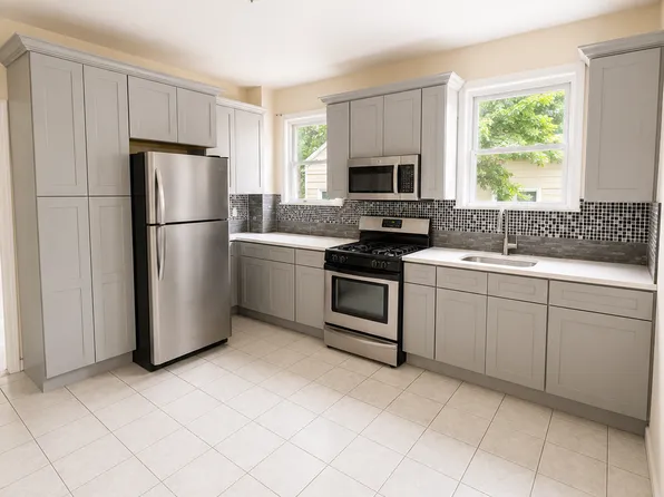 93 Marion St, Paterson, NJ 07522