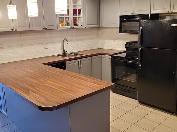 4th image of 890 Teakwood Ct APT 3