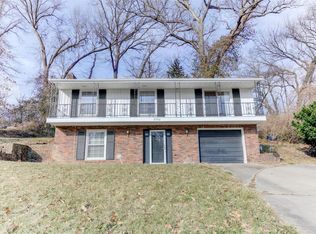 7770 Wooddale Ln, Saint Louis, MO