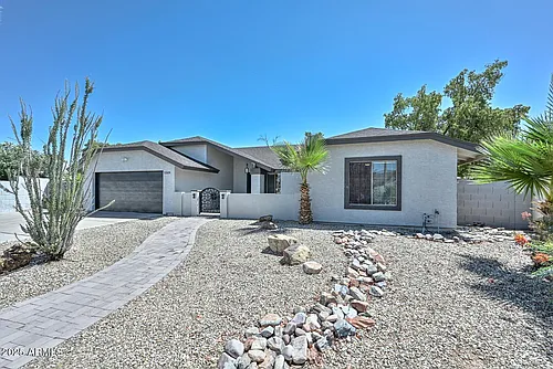 11509 N 109th Way Photo 1