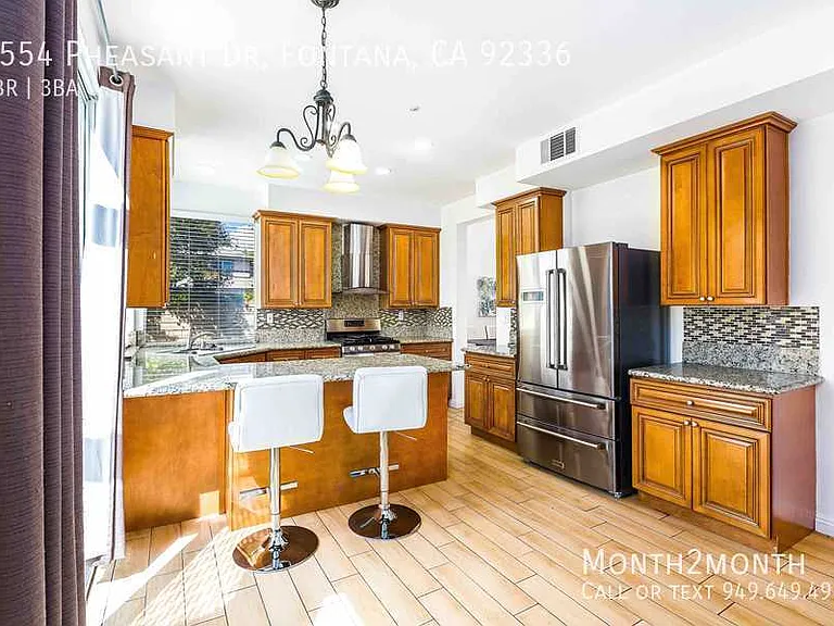 5554 Pheasant Dr — Photo 8