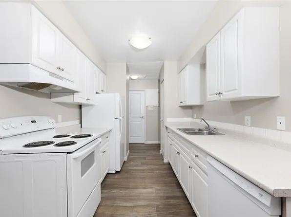 670 McBeth Pl, Kamloops, BC V2C 5V9