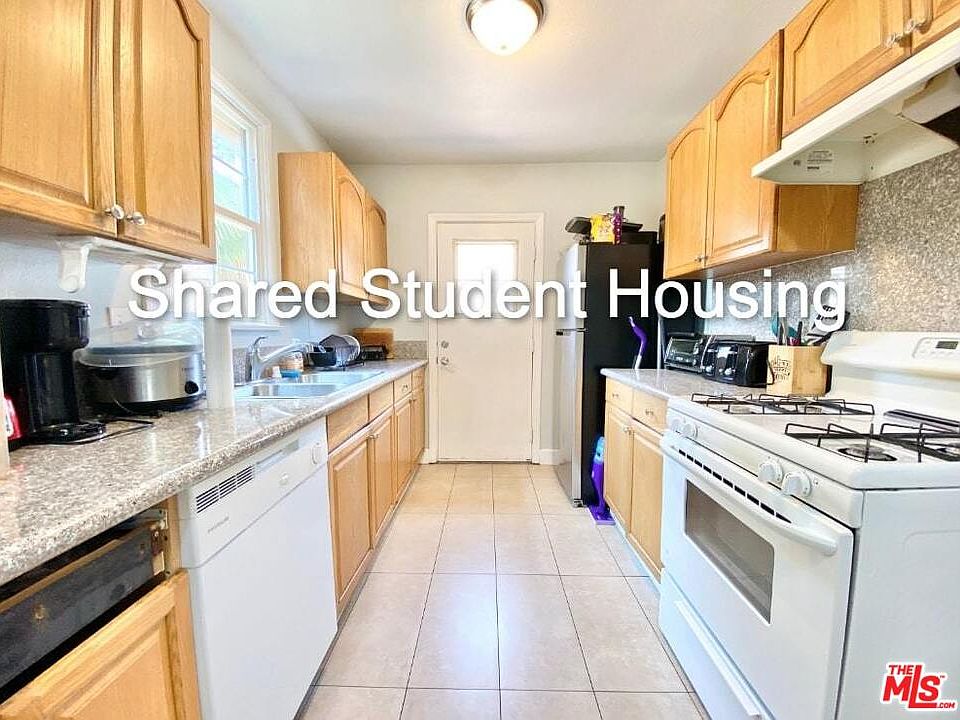 1st image of 8909 Baird Ave #A