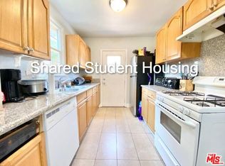 8909 Baird Ave #A, Northridge, CA 91324