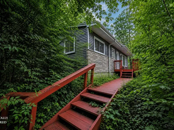 2881 Marshall Ave, Cincinnati, OH 45220