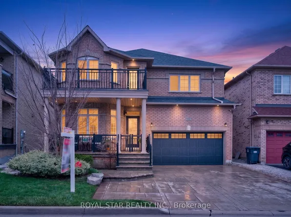 3841 Edgecliffe Run, Mississauga, ON L5M 6N6