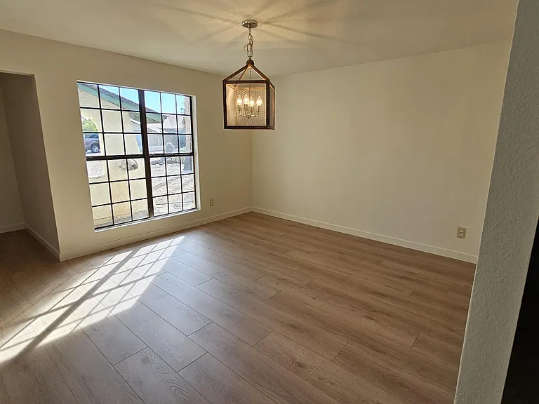 5012 E Presidio Rd — Photo 32