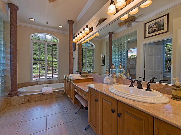 5th image of 12531 Colliers Reserve Dr