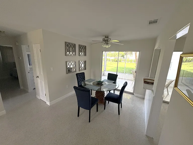 108 Charles Dr — Photo 5