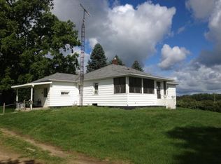 13200 Hemlock Rd, Chesaning, MI 48616