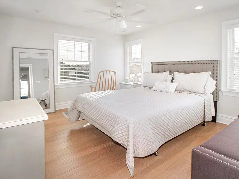 8510 Fulton Ave — Photo 20