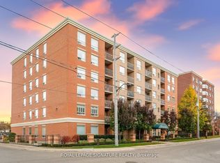 32 Tannery St #204, Mississauga, ON L5M 6T6