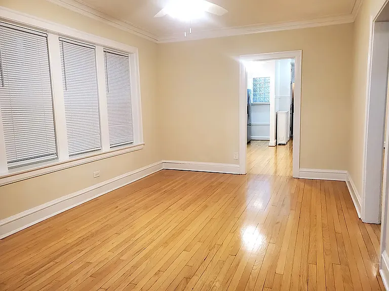 2305 W Arthur Ave #2 — Photo 3