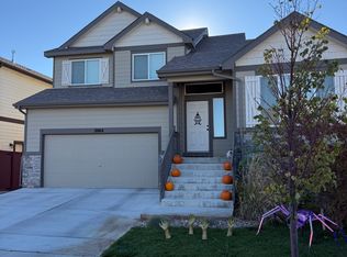 2064 Blue Moon Dr, Windsor, CO 80550