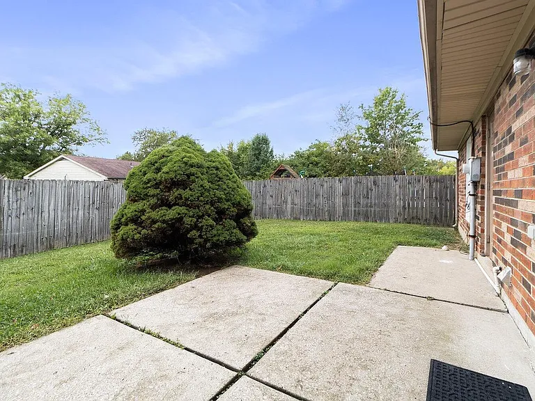 1541 Summa Meadow Dr — Photo 14