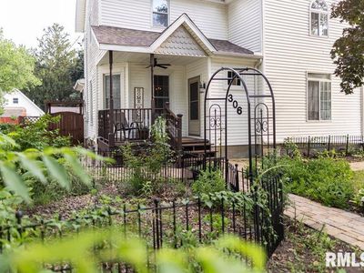 306 W Fremont St, Elmwood, IL, 61529