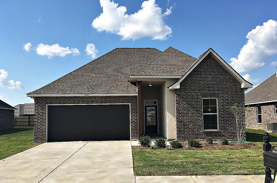 1st image of 3209 Flatwood Dr