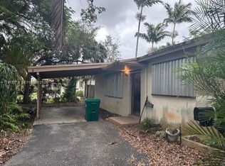 8932 Ridgeland Dr, Cutler Bay, FL 33157