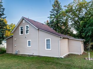 109 N Cedar St, Royalton, MN 56373