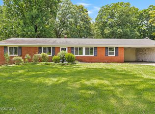 1719 Woodhaven Dr, Knoxville, TN 37914