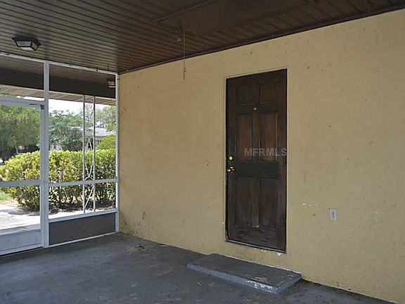 4th image of Tall Palm Ave