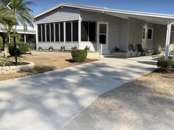 8406 Princess Ct, Palmetto, FL 34221