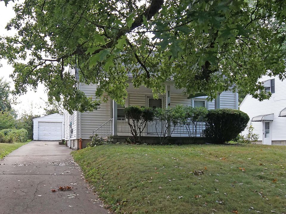 1st image of 857 Marmion Ave
