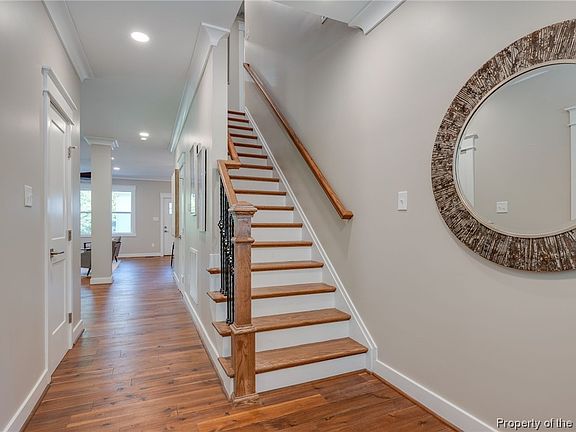 4th image of 110 Haynes Dr