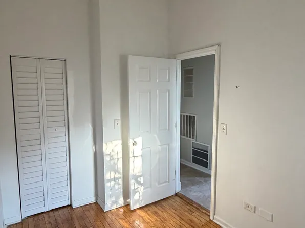 1626 S Karlov Ave APT 2, Chicago, IL 60623