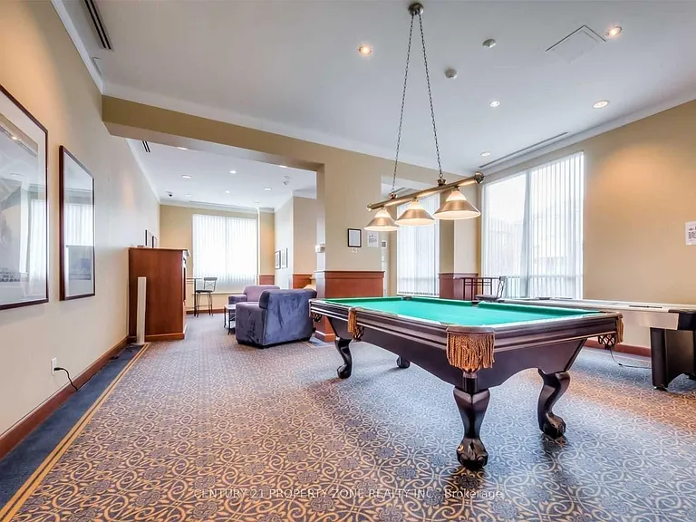 1359 Rathburn Rd E #405 — Photo 30