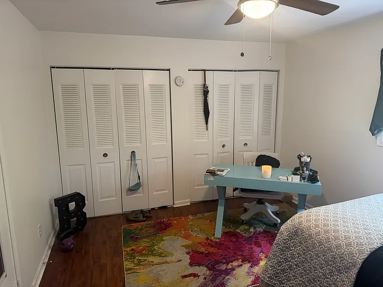 bedroom/optional work space