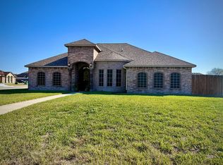 1376 Wildwood Trail Blvd, Kingsville, TX 78363