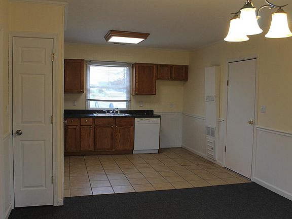 2nd image of 523 Linda Mel Dr