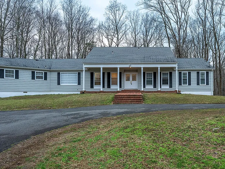 5035 Timberwood Trl — Photo 2