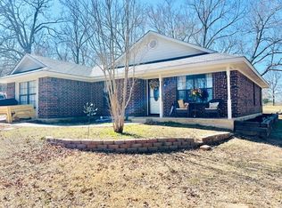195 Comanche Cir, Paris, TX 75462
