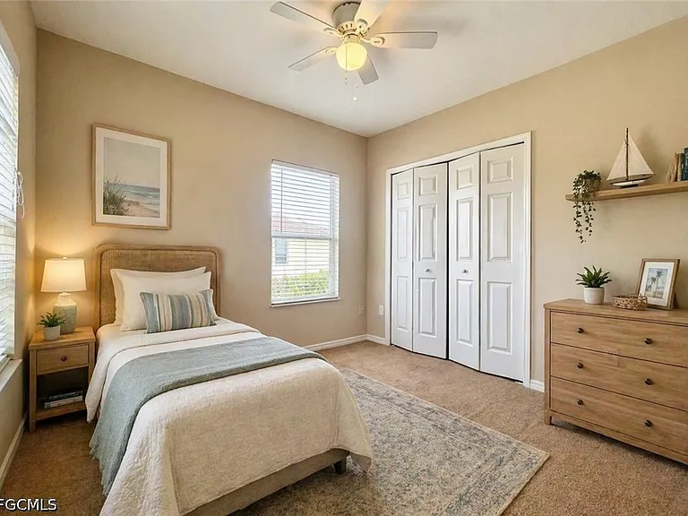 909 SW 47th Ter #201 — Photo 26