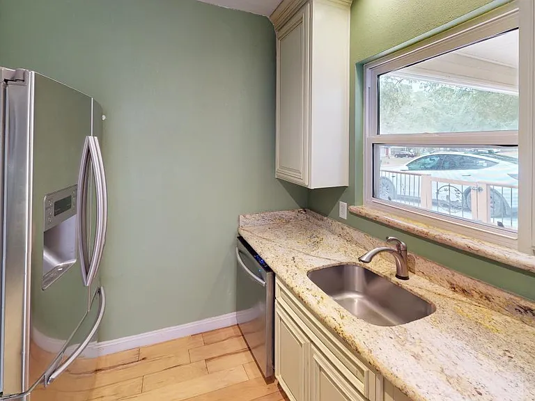 4827 Birchwood Pl — Photo 7