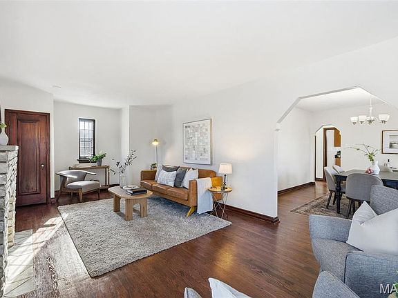 5th image of 8925 Eden Ave
