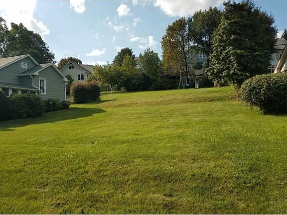3rd image of 3709 Hoover Ave