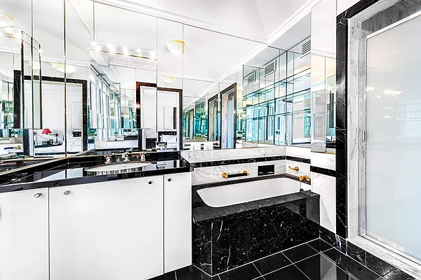 Rented by Sotheby's International Realty | media 6