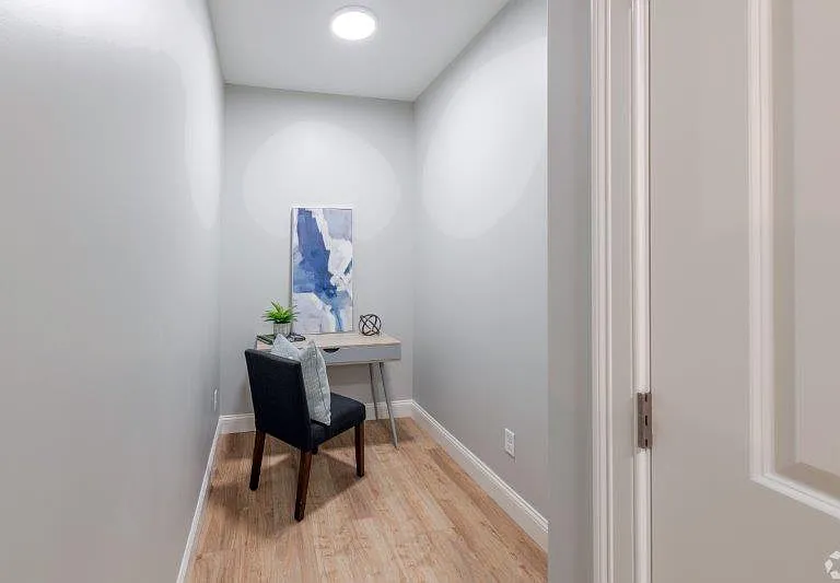 149 Main LCC — Photo 11