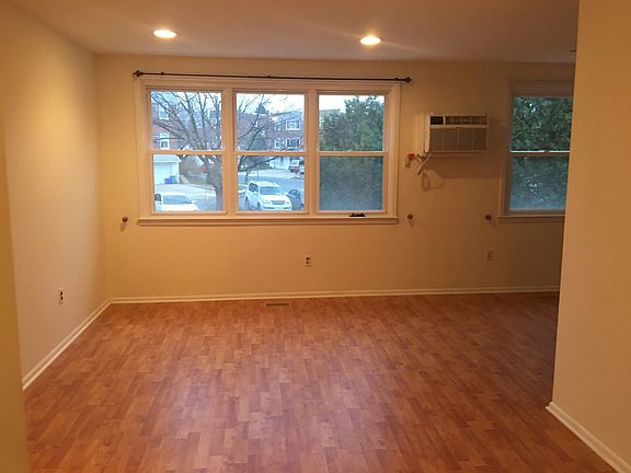 2nd image of 10828 Lockart Ct Floor 1