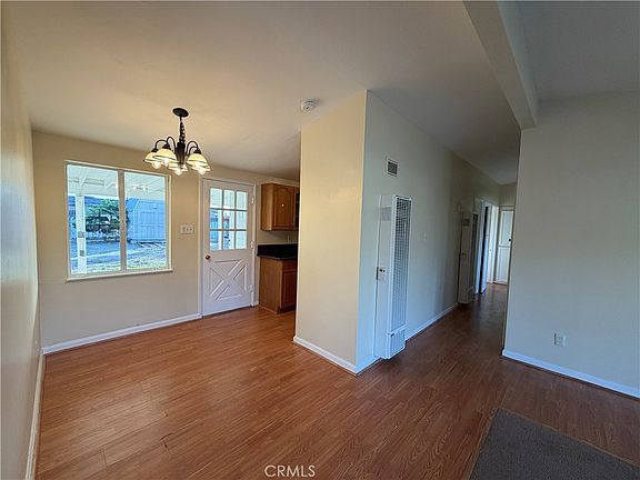 5th image of 2058 Anzio Ave
