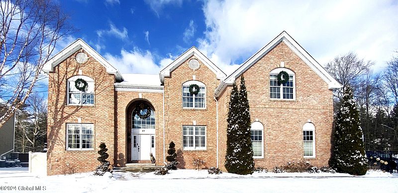 2nd image of 48 Stone Crest Drive