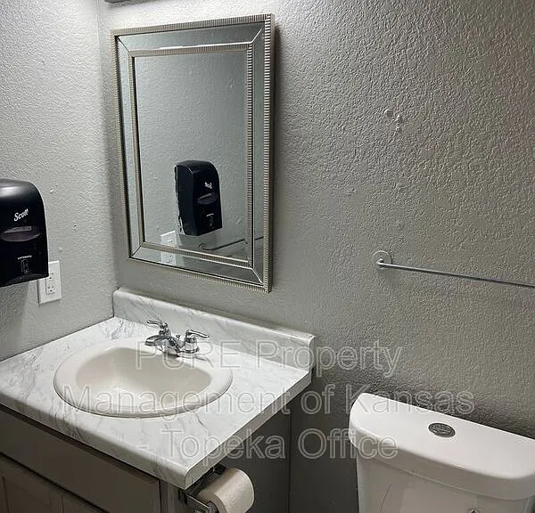 937 SW Jewell Ave — Photo 16