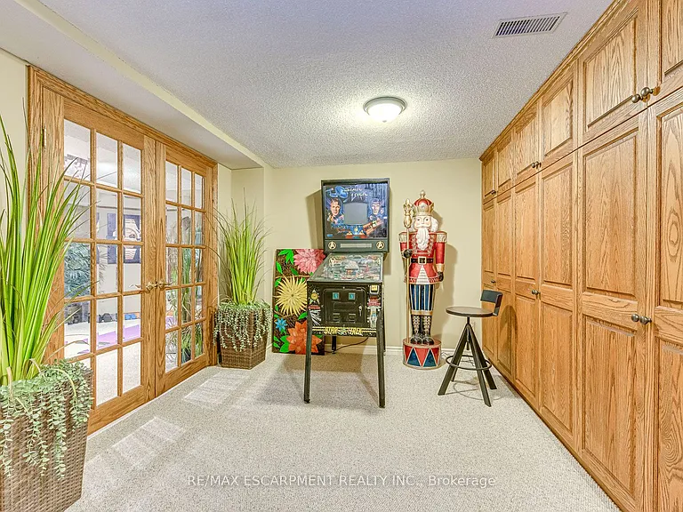 4220 Millcroft Park Dr — Photo 38