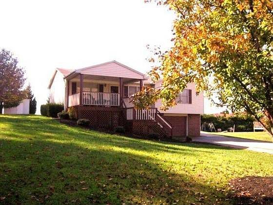 1st image of 106 Benjamin Ct
