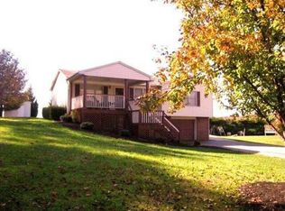 106 Benjamin Ct, Danville, VA 24540