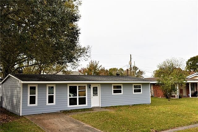 1st image of 528 Fairlawn Dr
